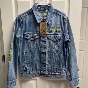 🔥NWT Levi’s x Star Wars Denim Trucker Jacket. mens size Small. LIMITED EDITION!